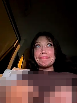 SnappyHappy's Webcam Show