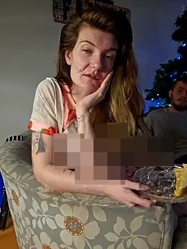 YourFavCanadianMILF's Webcam Show