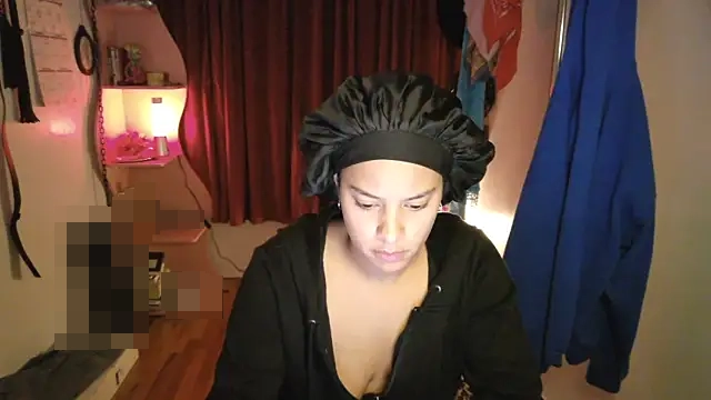 PrettyLittleProblem's Webcam Show