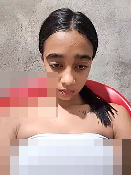 Zoe_Sweett18's Webcam Show