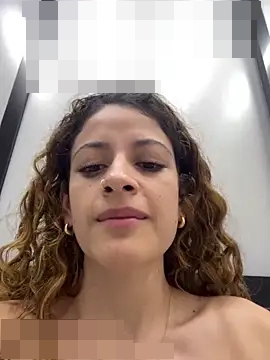 alana15's Webcam Show