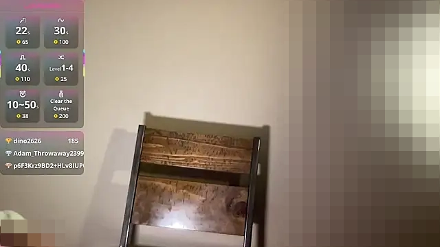 maskedgirl5005's Webcam Show