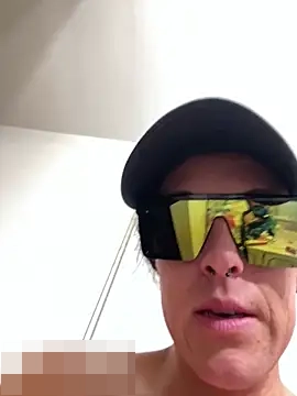 mrs__unknown's Webcam Show