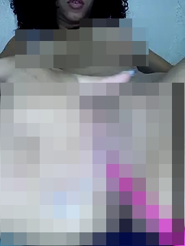 CurlyBitch's Webcam Show