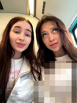 SnappyHappy's Webcam Show