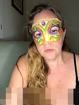 largeboobies30's Webcam Show