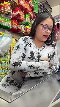 Angie_e's Webcam Show