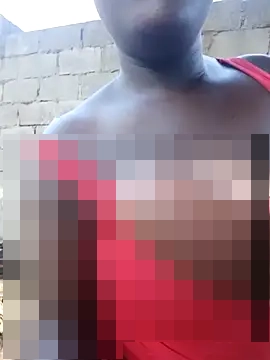 holygrail001's Webcam Show