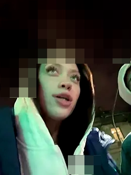 SnappyHappy's Webcam Show