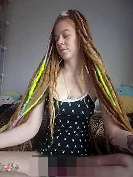 LucidLucy's Webcam Show