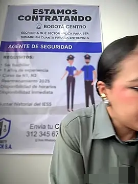 Ariana-07's Webcam Show