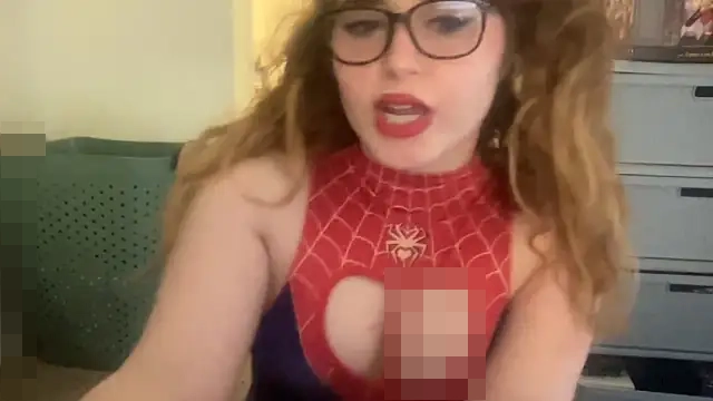 ariapeachy's Webcam Show