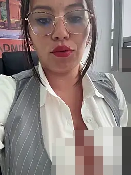 LIZ-06_'s Webcam Show