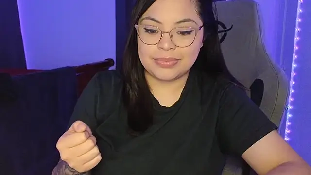 drizzypeach602's Webcam Show