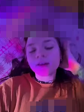 Cutiepiespanks' Webcam Show