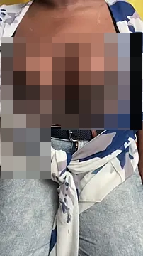 SweetWetVoices' Webcam Show