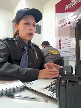 Emily-7_'s Webcam Show