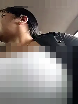 __valentina18's Webcam Show