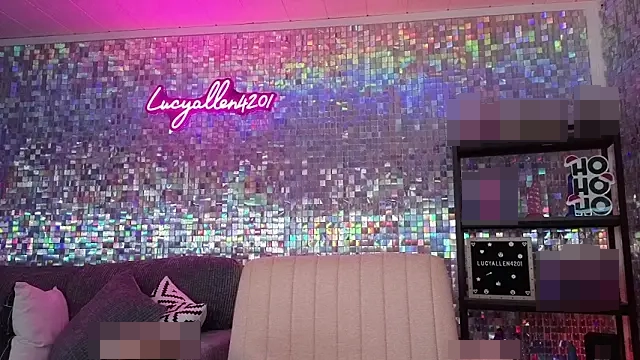 lucyallen4201's Webcam Show