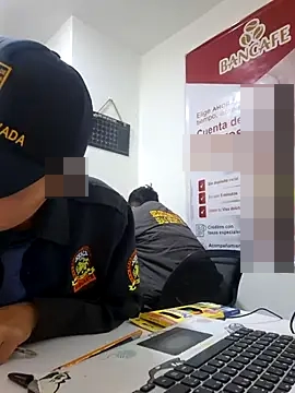 Emily-7_'s Webcam Show