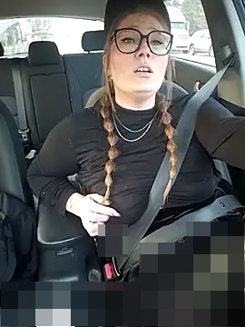 wildyoungNhorny's Webcam Show