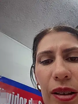 Alysson--'s Webcam Show