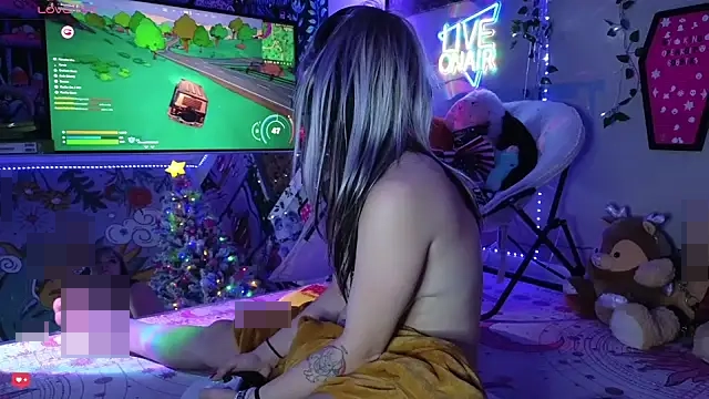 Cutiepiespanks' Webcam Show