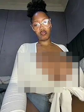 BootyAndButterflies8's Webcam Show