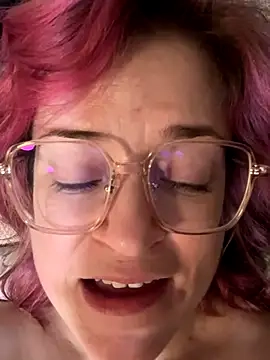 winestaindlips' Webcam Show