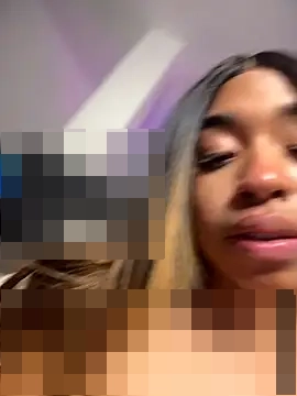 bella__honey's Webcam Show