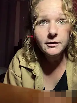 RagingRebecca's Webcam Show