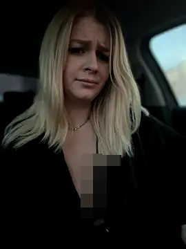 Love_Bri's Webcam Show