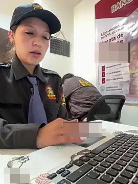 Emily-7_'s Webcam Show