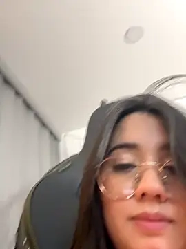 Michelle_Zoe's Webcam Show