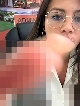 LIZ-06_'s Webcam Show