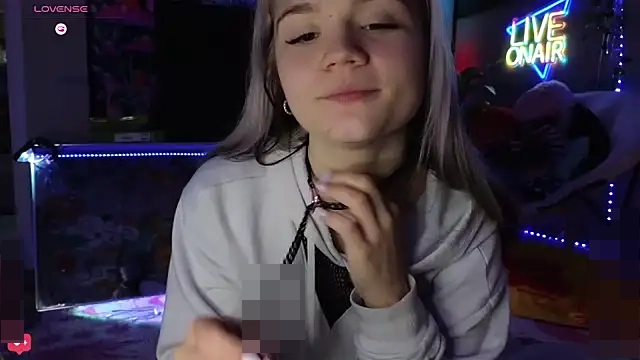 Cutiepiespanks' Webcam Show