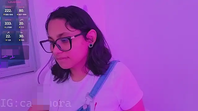 Cuteprincess21's Webcam Show