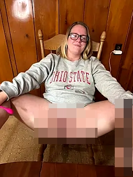 Lizzyloo's Webcam Show