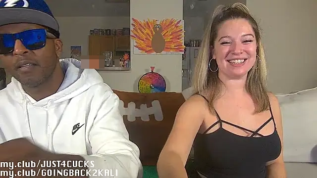 boomboomr00m's Webcam Show