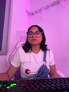 Cuteprincess21's Webcam Show