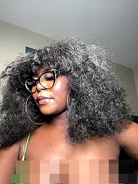 WomanNextdoor1's Webcam Show