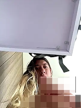 Enyeld_ruru's Webcam Show