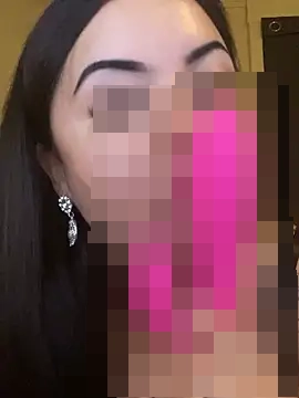 xocrybaby's Webcam Show