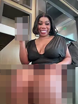 Belle___'s Webcam Show