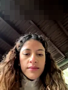 alana15's Webcam Show