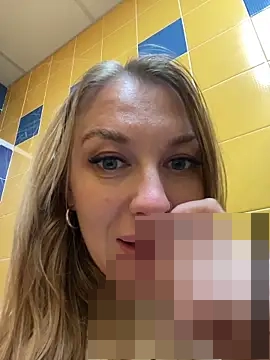 Sweet___Emily's Webcam Show