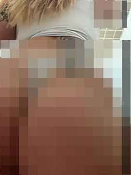 SultryCurves' Webcam Show