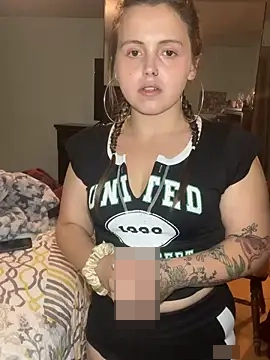 JuicyExxxperience's Webcam Show