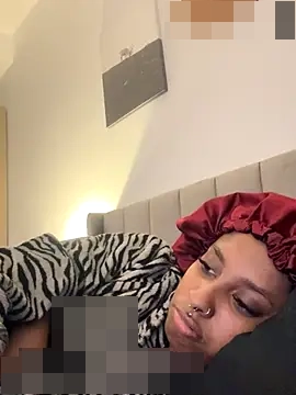 Your_Paris' Webcam Show