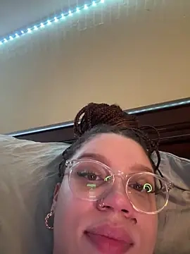 QueenNuttCollector's Webcam Show